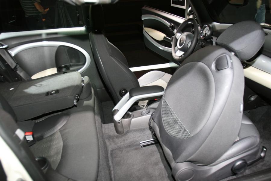  Mini Cooper S Clubman 2007 года  (фото 79 из 82)